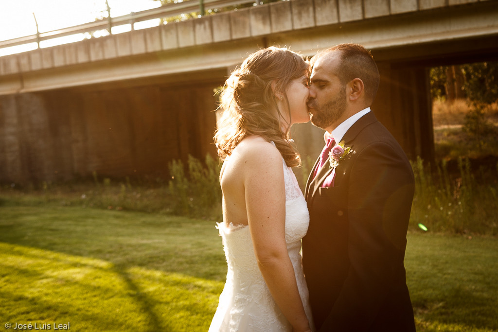 Post boda de Roberto y Estíbaliz en el Puente Mozar (Zamora)