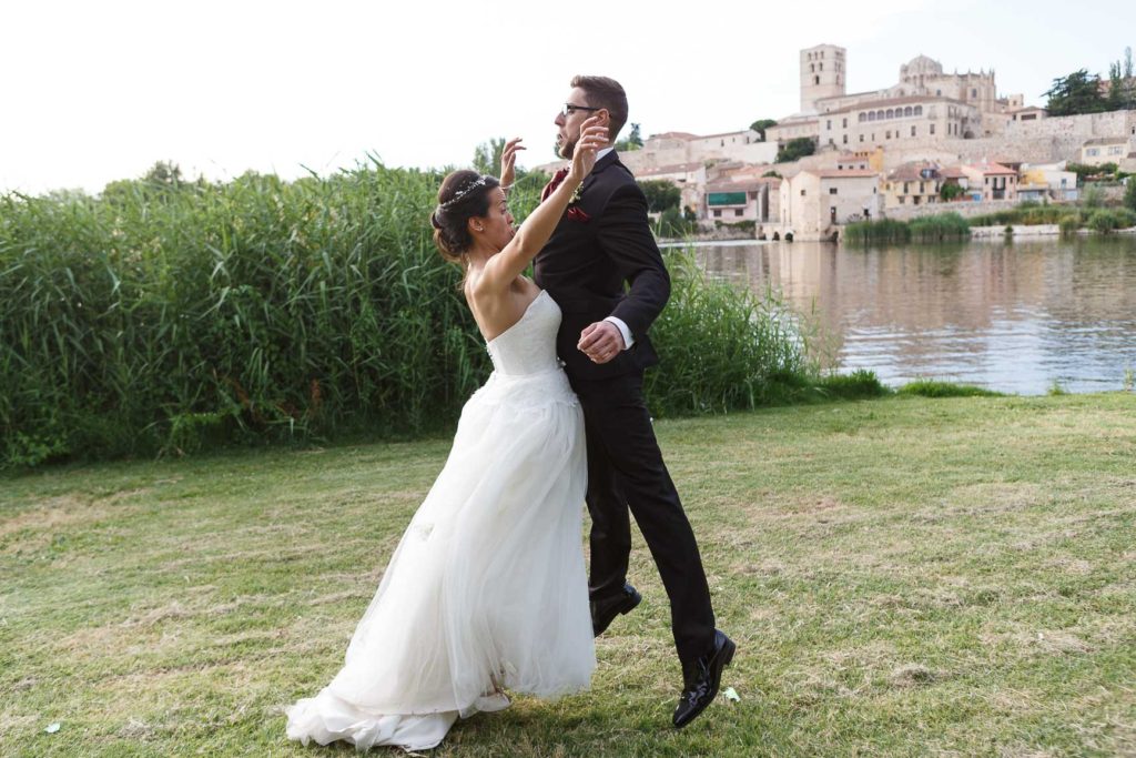 Boda en Abelón, Zamora, de David y Noelia